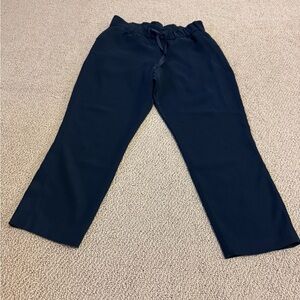 Lululemon Size 4 On The Fly Crop Pants